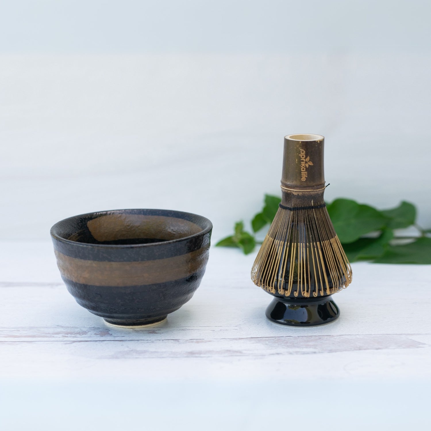 Dark Brown Matcha Set by Aprika Life